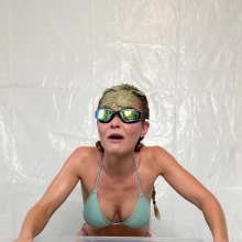 Slimed Models: Hot and Humiliated: Eliza Bobs for Truffles in Dog Food