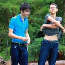 WetlookerUpdates: Wet guys on Wetlooker!