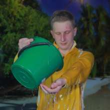 WetlookerUpdates: Wet guys on Wetlooker!