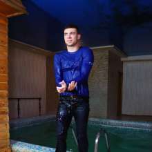 WetlookerUpdates: Wet guys on Wetlooker!