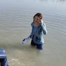 VioletWorld: Calm Moments by the Lake