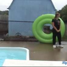 wamtec: Jeans Trio Pool Fun