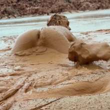 NynoGunge: Jerking Off in Sticky Mud