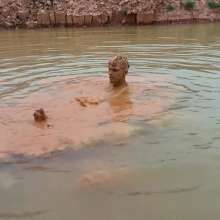 NynoGunge: Jerking Off in Sticky Mud