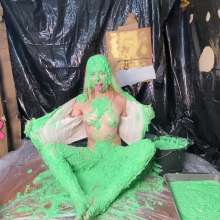RevSlymsford: Kaydens and Her Pristine White Sweater Vs Chunky Green Slime