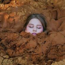 QS4Ever: Luna Lee in Synthetic Clay