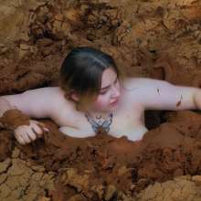 QS4Ever: Luna Lee in Synthetic Clay