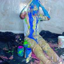 MessyGuys: Michael Jordan's Very Messy and Colorful Slime Challenge
