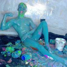 MessyGuys: Michael Jordan's Very Messy and Colorful Slime Challenge