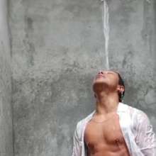 WETColours: Michael Showers Super Funny in a White Shirt and Jeans