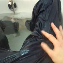 tracklad77: Nylon Tracksuit Bath