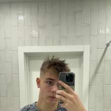 WetlookerUpdates: Wet guys on Wetlooker!