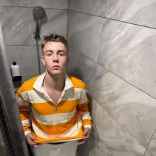 WetlookerUpdates: Wet guys on Wetlooker!