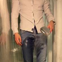 WetlookerUpdates: Wet guys on Wetlooker!