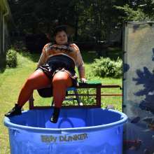 JD and Messy Andi: 6 More Days Till Halloween!