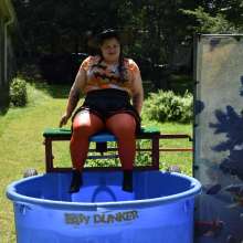 JD and Messy Andi: 6 More Days Till Halloween!