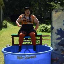 JD and Messy Andi: 6 More Days Till Halloween!