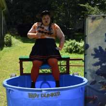 JD and Messy Andi: 6 More Days Till Halloween!