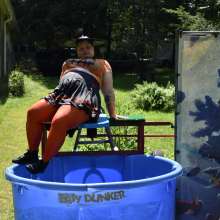 JD and Messy Andi: 6 More Days Till Halloween!