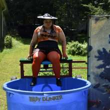 JD and Messy Andi: 6 More Days Till Halloween!