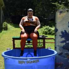 JD and Messy Andi: 6 More Days Till Halloween!