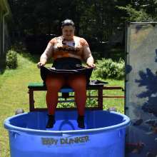 JD and Messy Andi: 6 More Days Till Halloween!