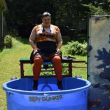 JD and Messy Andi: 6 More Days Till Halloween!