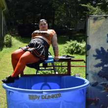 JD and Messy Andi: 6 More Days Till Halloween!