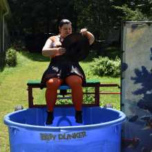 JD and Messy Andi: 6 More Days Till Halloween!