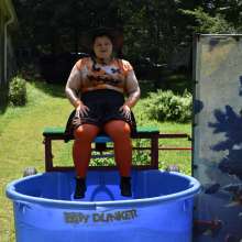 JD and Messy Andi: 6 More Days Till Halloween!