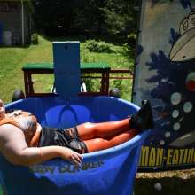 JD and Messy Andi: 6 More Days Till Halloween!