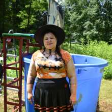 JD and Messy Andi: 6 More Days Till Halloween!