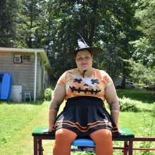 JD and Messy Andi: 6 More Days Till Halloween!