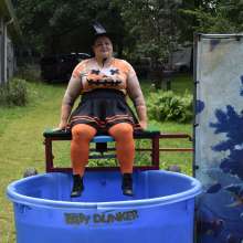 JD and Messy Andi: 6 More Days Till Halloween!