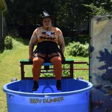 JD and Messy Andi: 6 More Days Till Halloween!