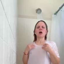 Top Messy Girls: Shower in a Transparent White T-shirt!