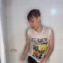 WETColours: Singing and Dancing with Ostin in the Shower