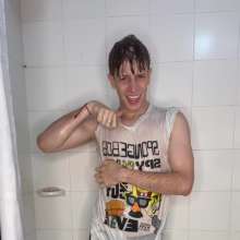 WETColours: Singing and Dancing with Ostin in the Shower