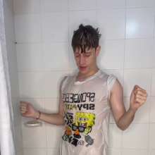 WETColours: Singing and Dancing with Ostin in the Shower
