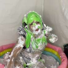 Hikari-Studio-Wam: Sofia Covers Herself in Slime and Cakes.