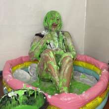 Hikari-Studio-Wam: Sofia Covers Herself in Slime and Cakes.