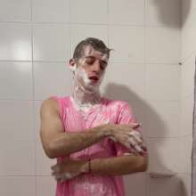 WETColours: Super Wet in the Shower in Pink T-shirt with Mega Shampoo