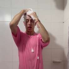 WETColours: Super Wet in the Shower in Pink T-shirt with Mega Shampoo