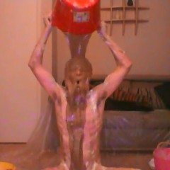 sewersyd: Reduced the price of my sweet and savory head dunking and gunging videos