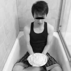 Ryutataro: Pies & Slime in B&W
