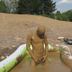 RyuuWammer: Bathing in Mud Pool