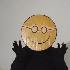 NETWEJ01: Gunge-New Sillyfilms.com vid-Vampire Across Hall/Tell Us What You Know