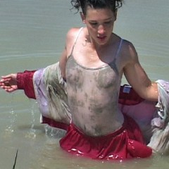 FOXY: Marion in muddy water