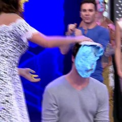 noeldavid: [Chega Mais] Model Getting Pied Best Picture