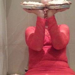 sploshed: My angel delight pies are just getting better!